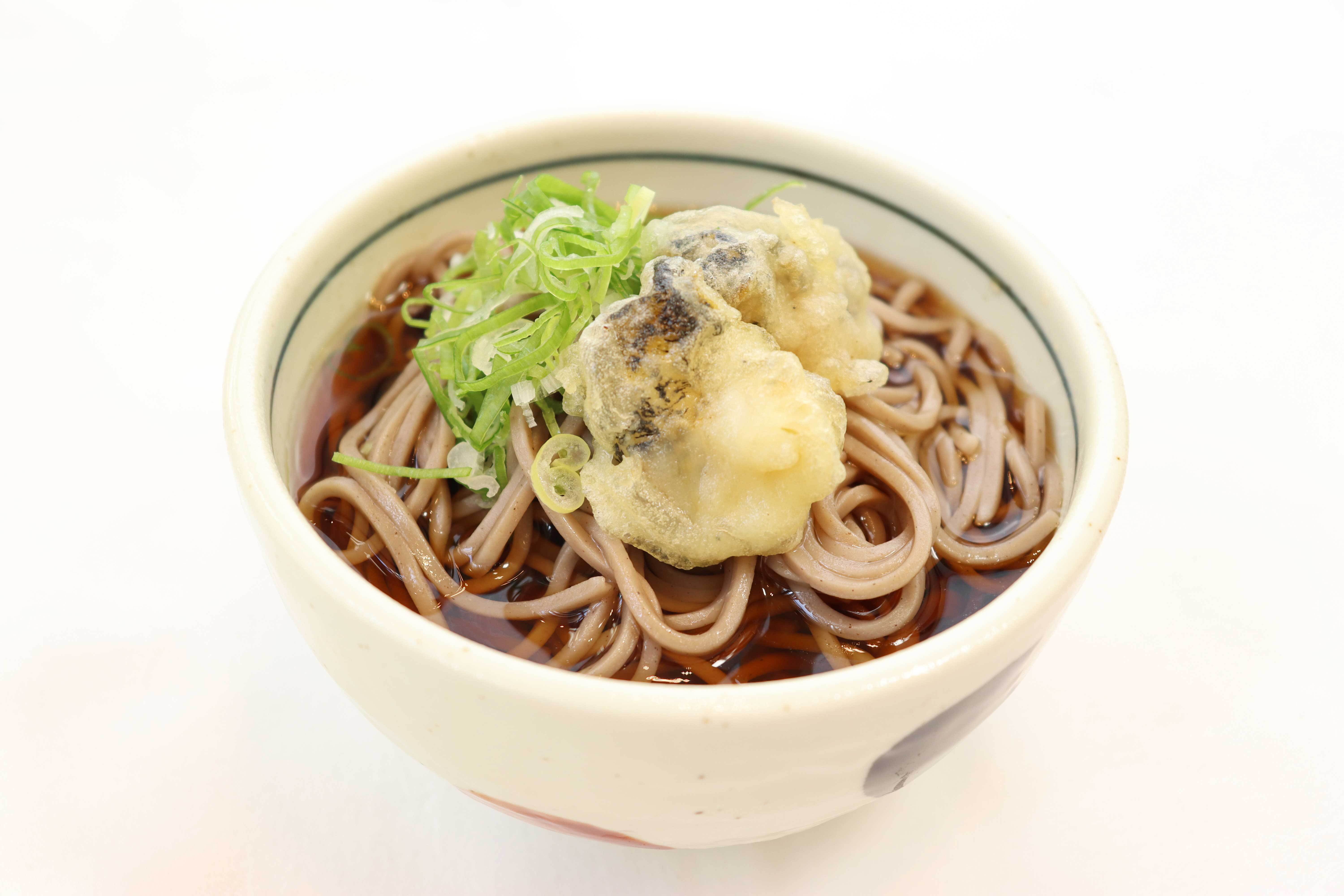 〇日高昆布ねりこみ蕎麦｢日高の風｣えりも町産つぶの天ぷら添え