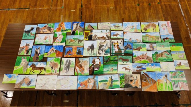 馬の絵の全体写真