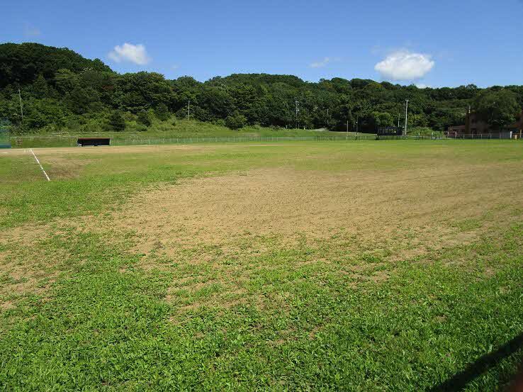 三石旭ヶ丘運動広場