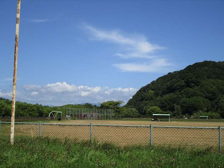 静内川左岸緑地公園野球場