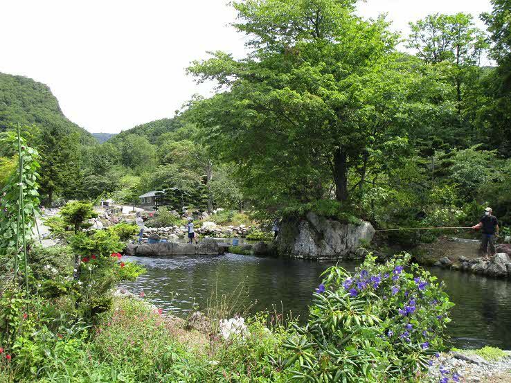 つり堀乗田養魚場