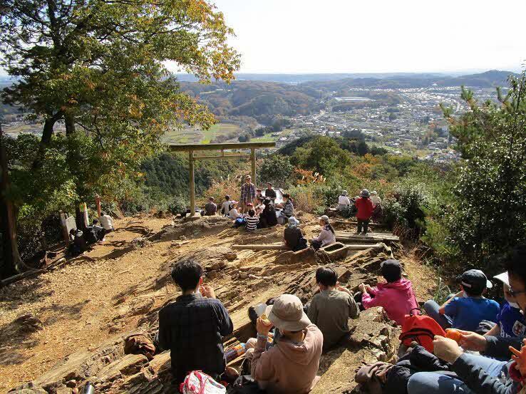 日和田山